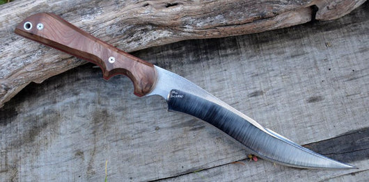 115-16 Walnut Clip Point