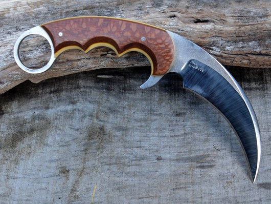 123-16 Lacewood Karambit