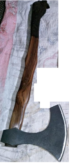 AW020 - Extra Large Bearded axe