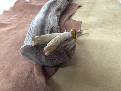 25-39 - Wolf with Celtic Knot Carved Deer Antler Eating Set