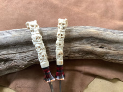 25-35 - Stacked Skulls Carved Deer Antler Eating Set