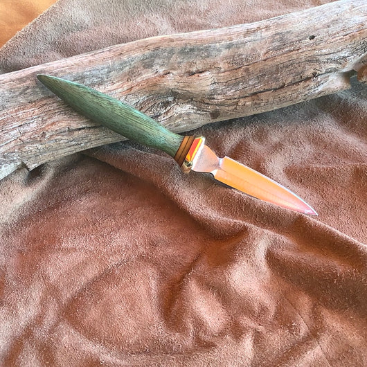 23-36 Stabilized Green Dyed Mango Natural Line Micarta with 1 Black Line