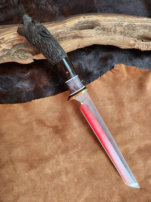 25-105 Wolf Carved Water Buffalo Long Tanto