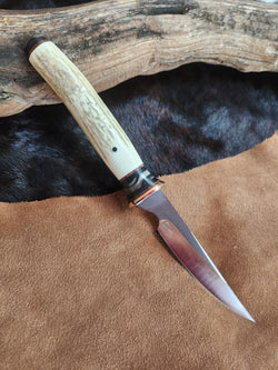 25-114 - Deer Antler Segment Narrow Drop Point Utility