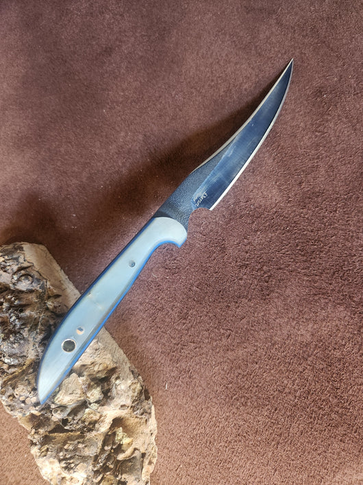 26-63 - Rams Horn Narrow Clip Point
