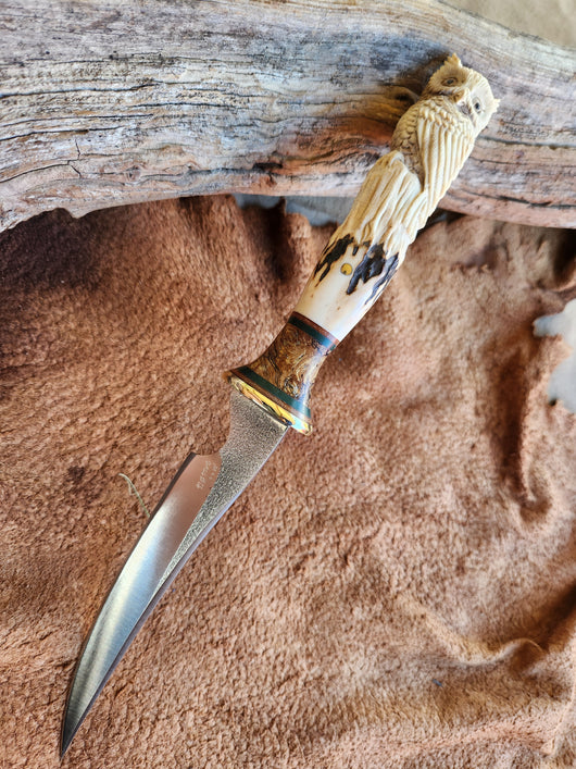 26-16 - Owl Carved Deer Antler Narrow Short Utility