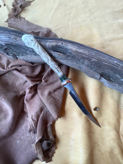 95-22 Octopus Carved Deer Antler Narrow fillet