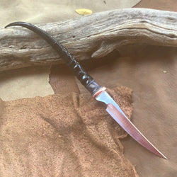 36-21 Female Springbok Horn, Narrow Long, Clip Point Carver