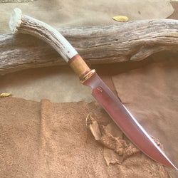 8-21  Long Carver w/ Deer Antler Crown & Yellow Dyed Spaghetti Oak Handle