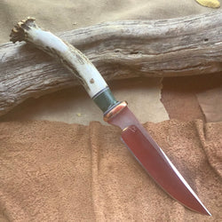 4-21  Carver w/ Deer Antler Crown handle